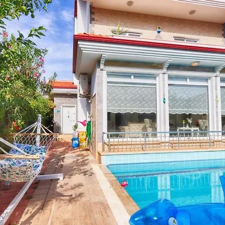 Ciftlik 8-person Private Pool