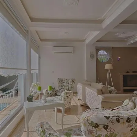 Ciftlik 8-person Private Pool Villa Fethiye