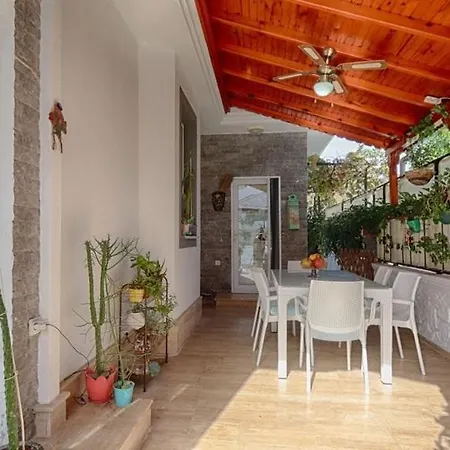 Ciftlik 8-person Private Pool Villa *