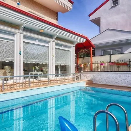Ciftlik 8-person Private Pool Villa