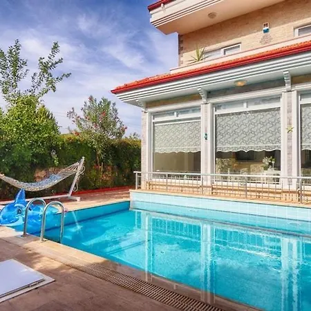 Ciftlik 8-person Private Pool